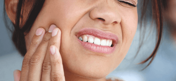3 sai lầm khiến viêm lợi răng sứ đau nhức khó chịu